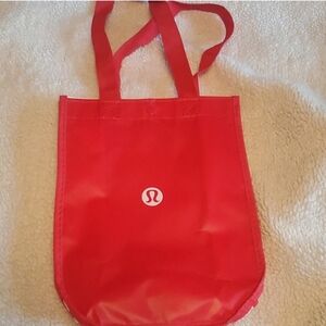 Free! Lululemon shopping bag